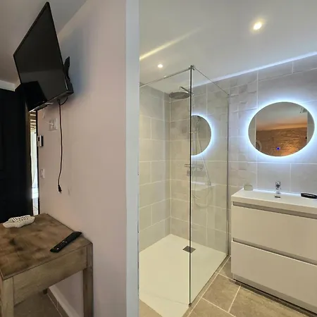 Tatil Evi Maison En Pierres Au Coeur Du Perigord, 10 Personnes, Charme Authentique - Fr-1-616-508