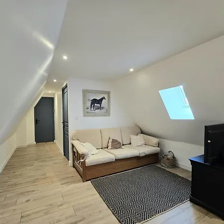 Casa vacanze Maison En Pierres Au Cœur Du Périgord, 10 Personnes, Charme Authentique - Fr-1-616-508 *